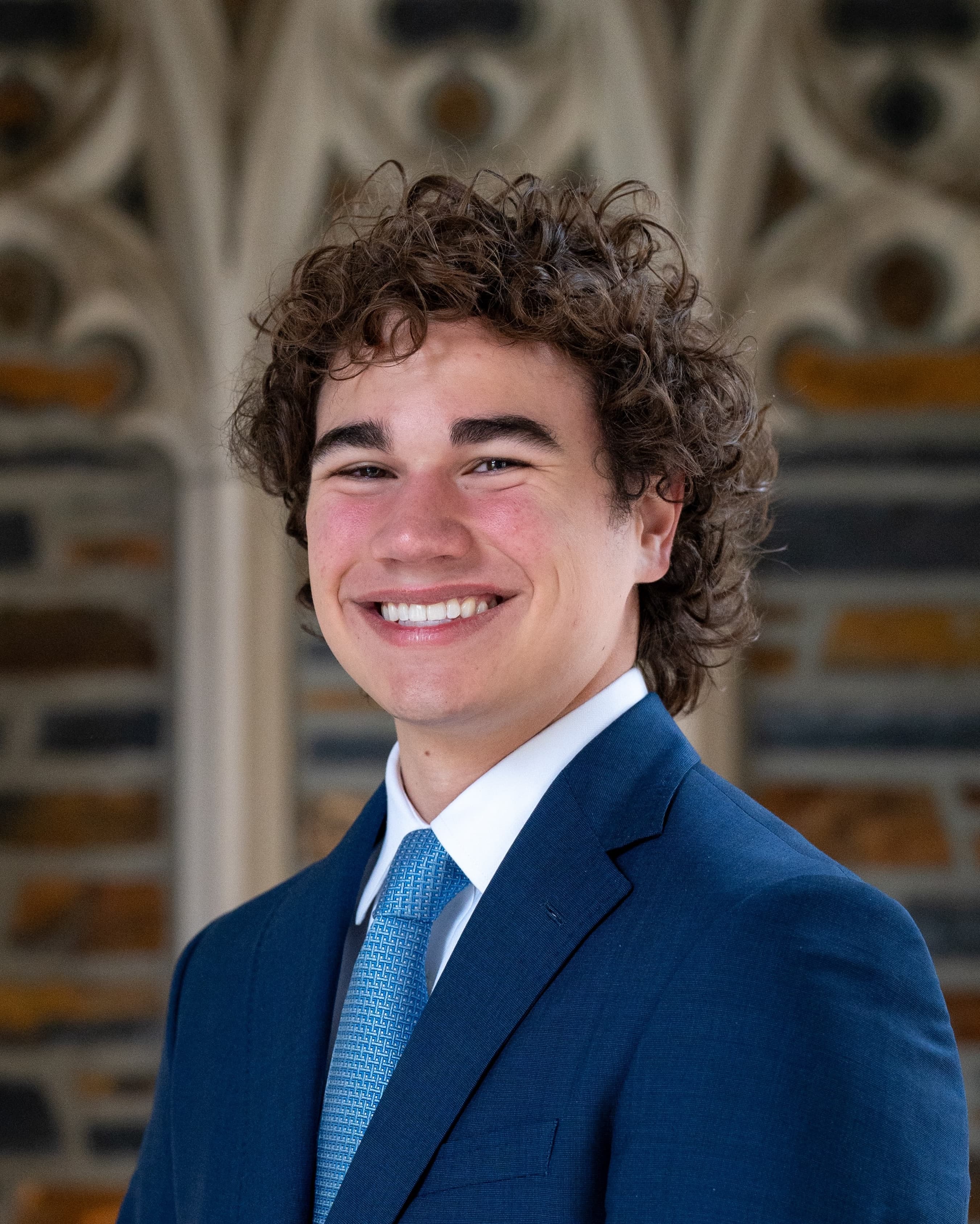 Ori van Zanten headshot
